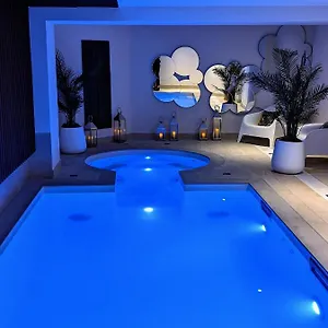 Romantic & Hotel Paris